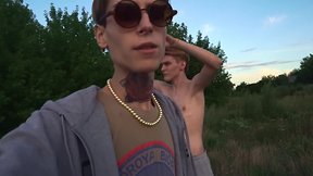 Cycling in the summer heat: a hot blowjob on the bike