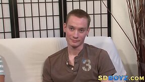 Amateurs gobble and fuck