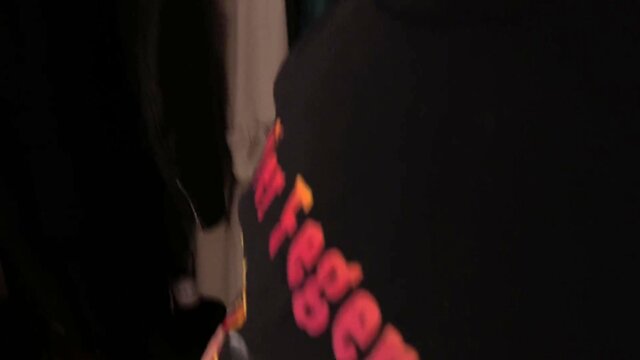 Harry jen takes a big dick bareback in the early morning