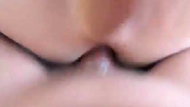 Bareback anal with shaved ass