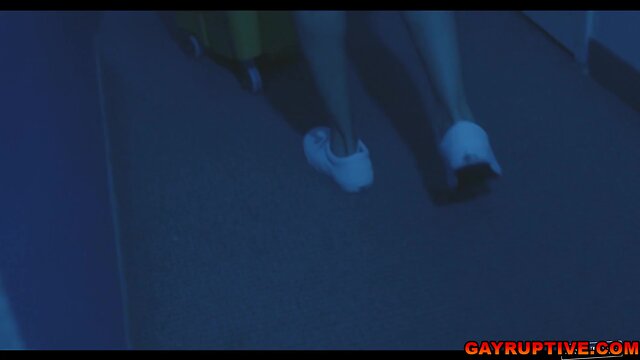 Mason lear and des irez enjoy sucking big cock at work