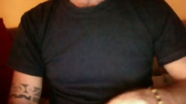 SMOKIN HOT BIG ITALIAN HAIRY COCK