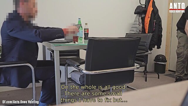 Insurance broker convinces client to make a second visit