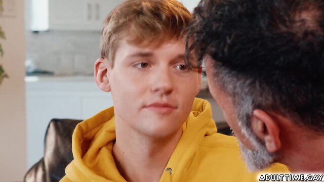 Pierce paris and jack bailey (lawson james) share a twink hole