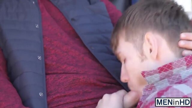 Just a good ass stuffing with two twinks