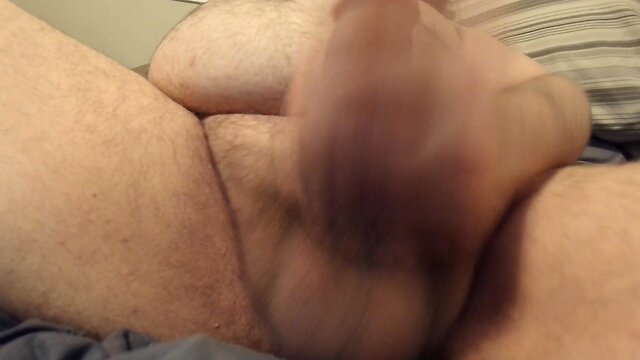 Hard and phat cum shot.