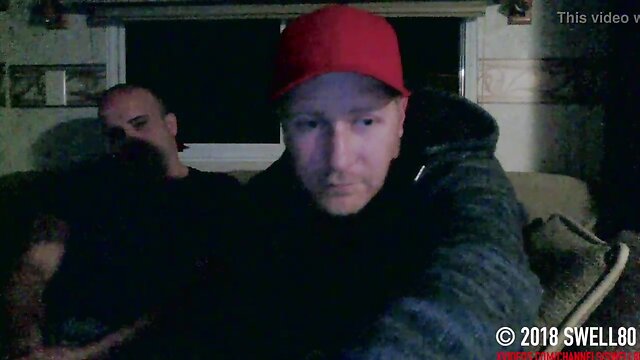 Kept Out Of Sight cam straight mature guy jerks and goes up with me