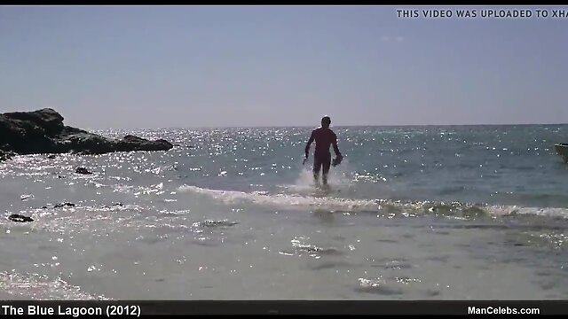 Male Celeb Christopher Atkins Naked & Sexy in Famous Vid