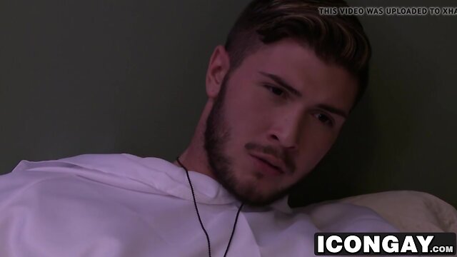 Michael Delray fucking deeply at priest Justin Dean asshole