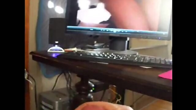 Amateur cumshots are so gorgeous