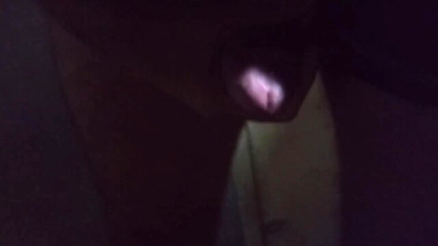 Comi o cú, o rabão do policial casado hétero safadão, não fardado!