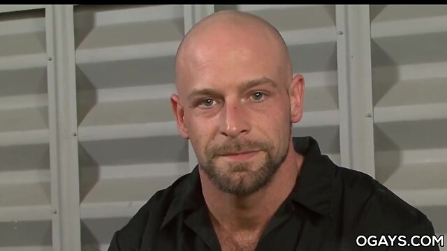 Strong mature fucking off