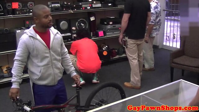 Black pawnshop straighty trio fucked for cash