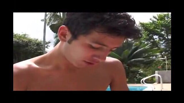 Gay facials for a twink outdoors